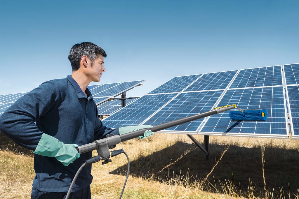 Mantenimiento Preventivo y Correctivo de Paneles Solares en Costa Rica: Maximiza la Eficiencia de tu Sistema.